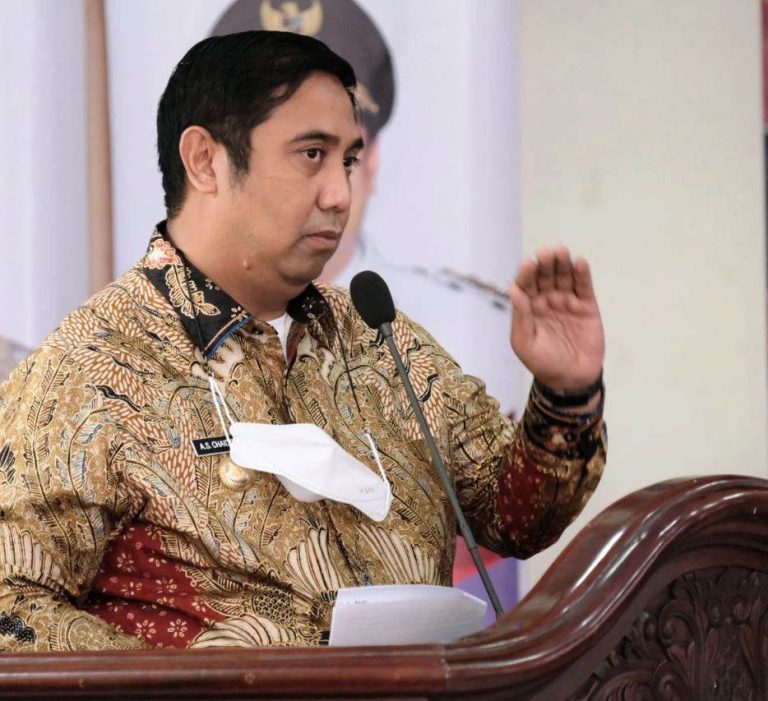 Petani Gagal Panen, Bupati Maros Instruksikan Dinas Pertanian Tangani Hama Burung Pipit