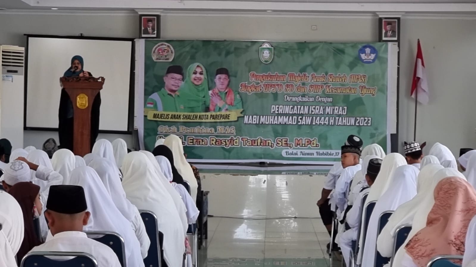 Erna Rasyid Taufan Kukuhkan Majelis Anak Saleh se-Kecamatan Ujung