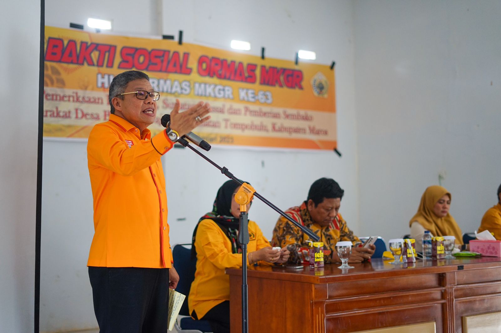 Suhartina Bohari Minta Dukungan Warga Maros Antar Taufan Pawe ke Senayan