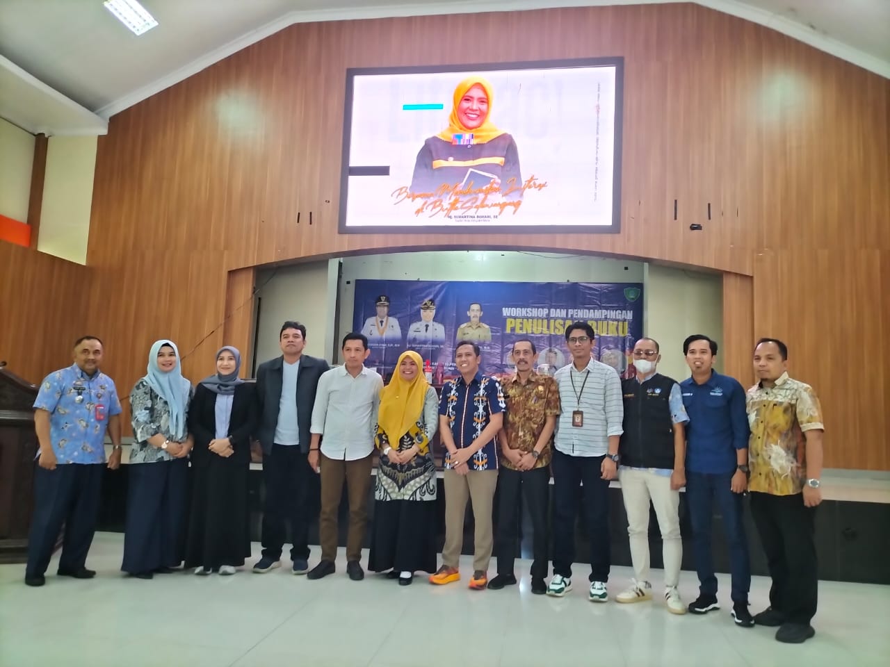 Pemkab Maros Beri Pendampingan Penulisan Buku untuk Guru
