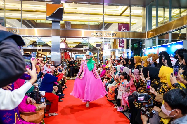 Priska Paramita Adnan, Pamerkan Busana Khas Gowa di Inacraft 2023