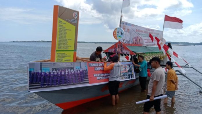 Manajemen RS HAH Ikuti Lomba Perahui Hias di Festival Salo Karajae