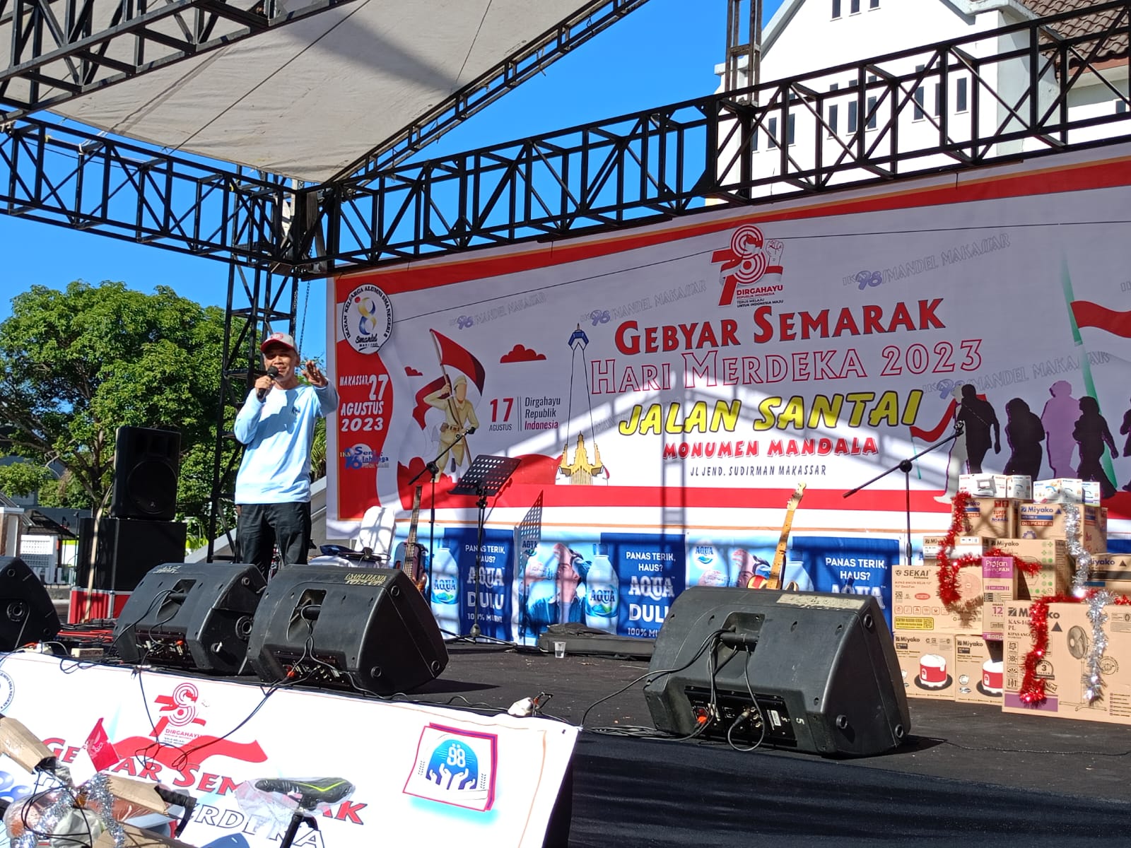 IKA Smandel 98 Makassar Gelar Jalan Santai di Momentum Hari Kemerdekaan RI