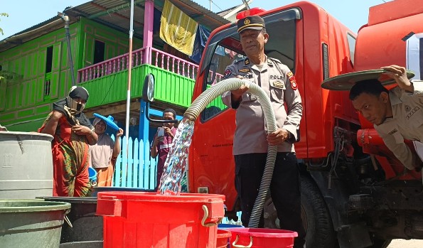 BPBD Maros Intens Salurkan Bantuan Air Bersih