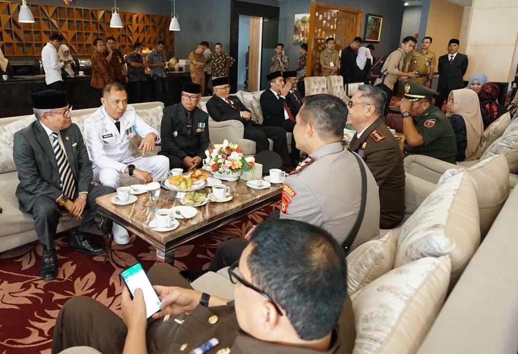 Sebut Birokrat Tulen, Taufan Pawe: Saya Percaya Dengan Pj Wali Kota Parepare