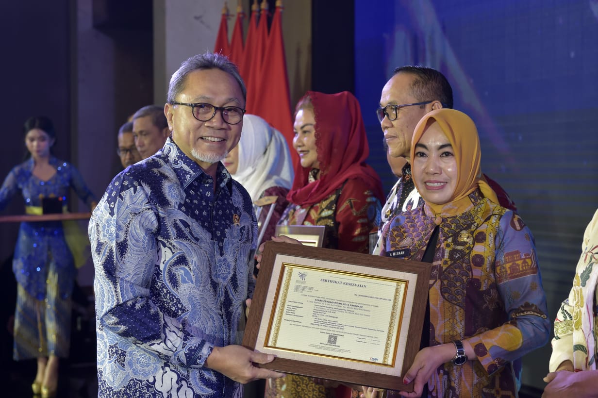 Pemkot Parepare Raih Penghargaan Pasar Tertib Ukur dari Kementerian Perdagangan