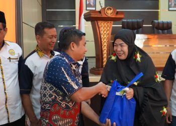 Wali Kota Parepare Silaturahmi dengan IKKB Sibolata, 350 Paket Sembako Disalurkan