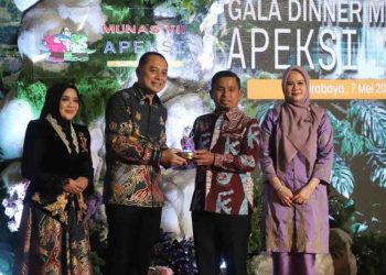 Wali Kota Parepare Tasming Hamid dan Istri Hadiri Gala Dinner Munas APEKSI VII di Surabaya