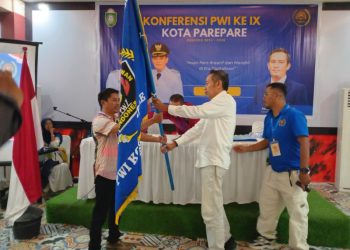 Fatahuddin saat terpilih sebagai Ketua PWI Parepare 2025-2028 dalam konfercab di Lagota Cafe