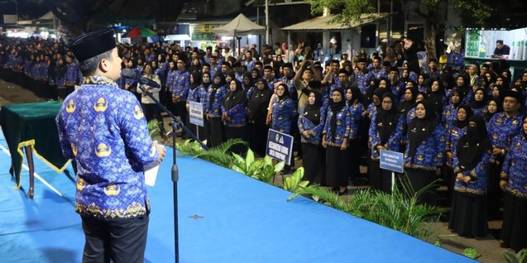 Tasming Hamid serahkan SK P3K 2024 di Anjungan Cempae Parepare
