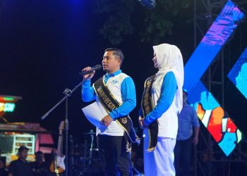 Wali Kota Tasming Hamid bersama dr. Arfiah Tasming saat peringatan Harganas 2025 Parepare