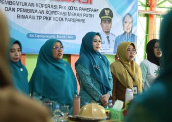 Ketua TP PKK Parepare dr. Arfiah Tasming hadiri pembinaan koperasi oleh TP PKK Sulsel