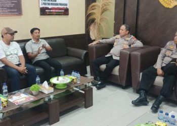 Silaturahmi pengurus PWI Parepare dengan Kapolres Parepare, Rabu, 27 Agustus 2025, di Mapolres Parepare.