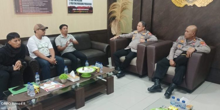 Silaturahmi pengurus PWI Parepare dengan Kapolres Parepare, Rabu, 27 Agustus 2025, di Mapolres Parepare.