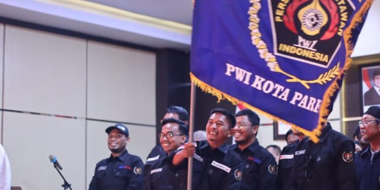 Wali Kota Parepare Tasming Hamid apresiasi pelantikan PWI 2025–2028