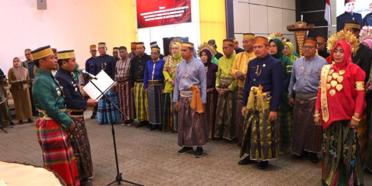 interaksi - Wali Kota Parepare Tasming Hamid hadiri pengukuhan pengurus KKMB Parepare