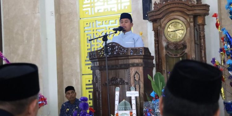 interaksi -Wali Kota Parepare Tasming Hamid hadiri Maulid Nabi di Masjid Agung Parepare
