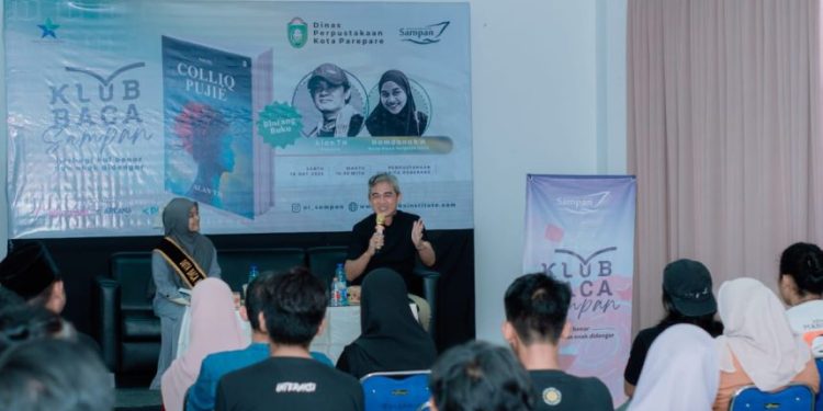 Penulis Alan TH berbagi inspirasi dalam Bincang Buku Colliq Pujie di Parepare