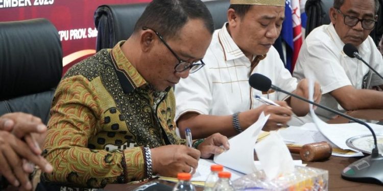 Rapat pleno PDPB KPU Sulawesi Selatan Semester II 2025