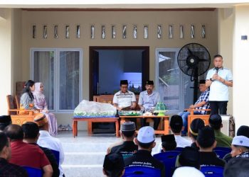 Wakil Bupati Barru Abustan menghadiri syukuran HUT Kapolres Barru dan doa rumah jabatan