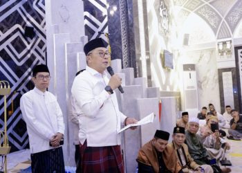 Wabup Barru mengukuhkan Pengurus Masjid Baiturrahman Zam-Zam Centre