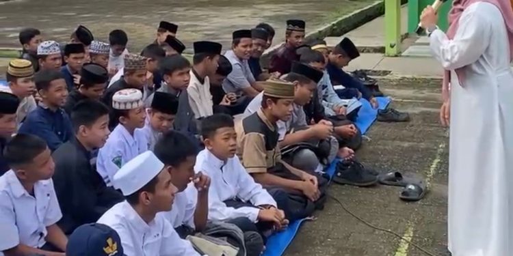 SMP Negeri 5 Parepare Luncurkan Program PETANRA, Perkuat Adab dan Karakter Siswa di Ramadan