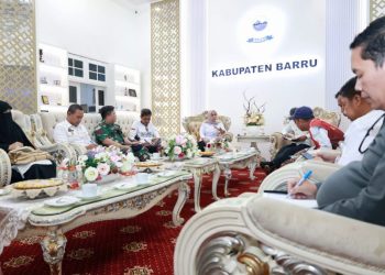 Bupati Barru coffee morning bahas Call Center 112 bersama OPD