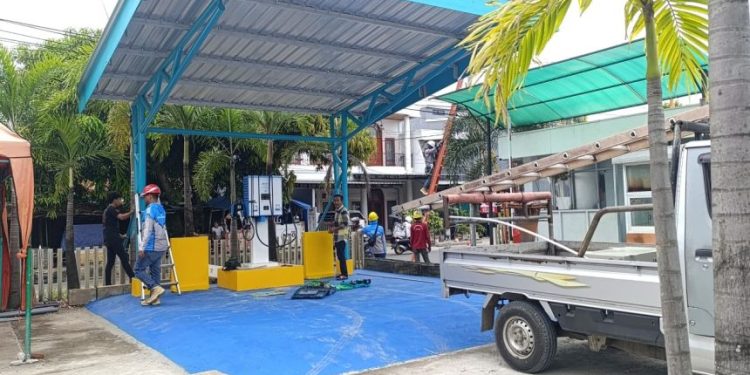 SPKLU di Lagota Cafe & Resto Parepare hasil kolaborasi PLN