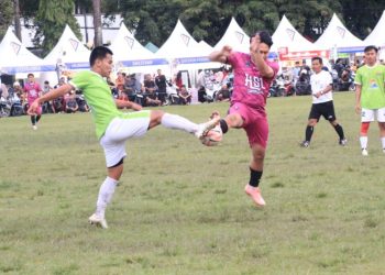 Pertandingan Media FC Parepare vs BMP di Liga Ramadan Lapangan Andi Makkasau