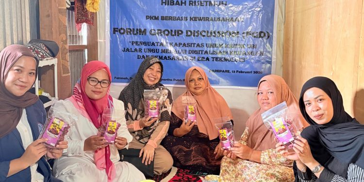UMKM keripik ubi ungu Parepare mengikuti pendampingan digital dan penguatan branding produk
