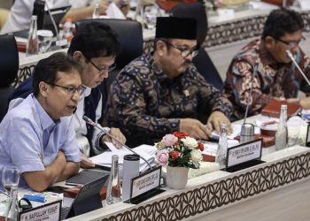 Menteri Kesehatan Budi Gunadi Sadikin memberi keterangan soal PBI BPJS nonaktif