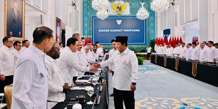 Presiden Prabowo Subianto Sidang Kabinet Paripurna di Istana Negara
