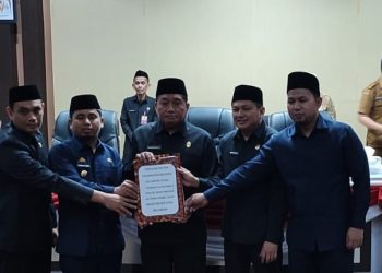 Rapat paripurna DPRD Parepare menyetujui perampingan OPD menjadi 28 perangkat daerah
