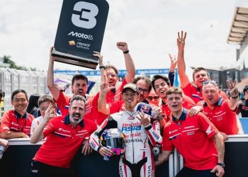 Veda Ega Pratama podium Moto3 Brasil 2026