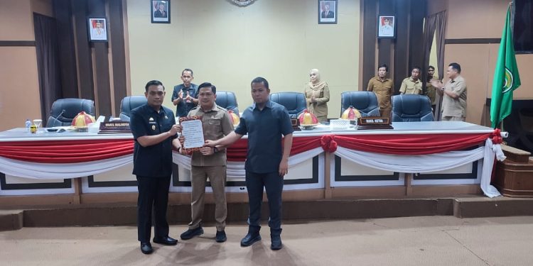 Rapat paripurna DPRD Parepare membahas tiga ranperda inisiatif tahun 2026