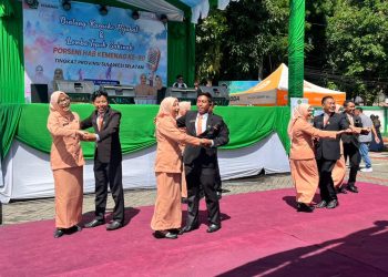Tim Kemenag Parepare meraih Juara Harapan 2 lomba Tepuk Sakinah HAB ke 80 Kemenag Sulsel