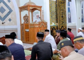 Andi Ina Kartika Sari saat Safari Ramadan Barru 2026 di Masjid Mujahidin Bottoe