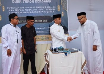 Wali Kota Parepare Tasming Hamid meresmikan Masjid Anas Bin Malik
