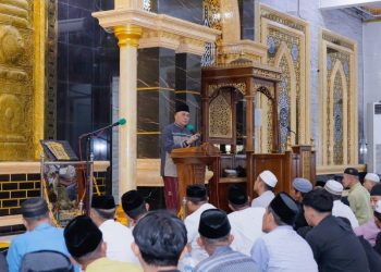 Wabup Barru Abustan Bintang menghadiri Safari Ramadan di Masjid Besar Taqwa Palanro Mallusetasi