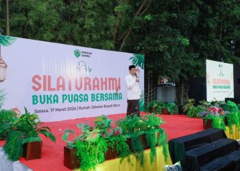 Kamaruddin Hasan saat ceramah buka puasa di Rumah Jabatan Bupati Barru