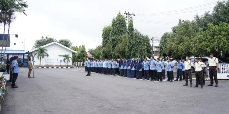 Tasming Hamid memimpin apel perdana PAM Tirta Karajae Parepare tahun 2026