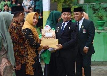 Wali Kota Parepare Tasming Hamid memimpin upacara HAB ke-80 Kemenag Parepare