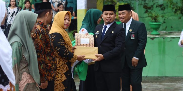 Wali Kota Parepare Tasming Hamid memimpin upacara HAB ke-80 Kemenag Parepare