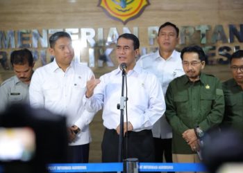 Menteri Pertanian Andi Amran Sulaiman konferensi pers soal stok pangan nasional