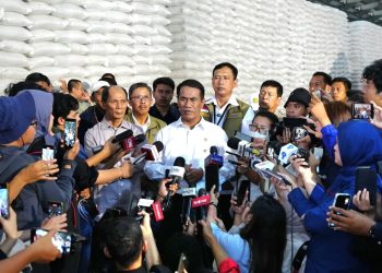 Stok beras Bulog capai 5 juta ton tanda swasembada pangan