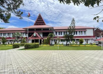 Tasming Hamid beri sanksi pejabat Pemkot Parepare 2026