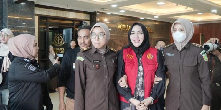 Mira Hayati kasus skincare ilegal Makassar