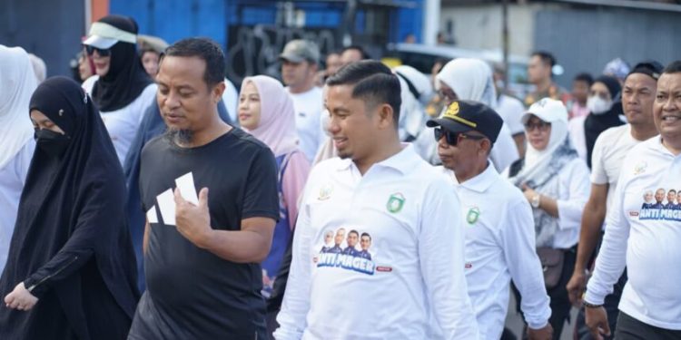 Jalan sehat Anti Mager HUT ke-66 Parepare di Jalan Mattirotasi