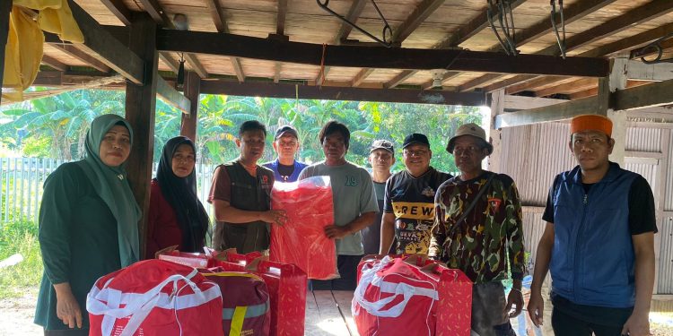 Bantuan korban kebakaran Lumpue Parepare Sulsel