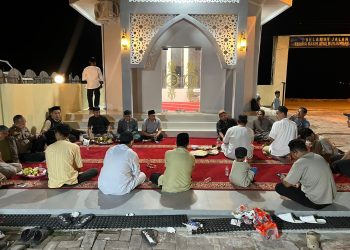 Wali Kota Parepare Tasming Hamid safari religi di Mushollah Nur Qolby KPN